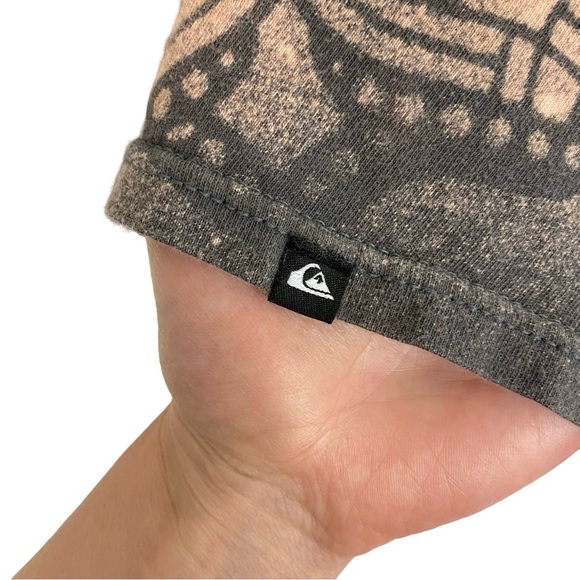 Quicksilver Tee Tshirt Mens Size XL Unisex Crewneck Short Sleeve Upcycled Gray - Picture 7 of 12